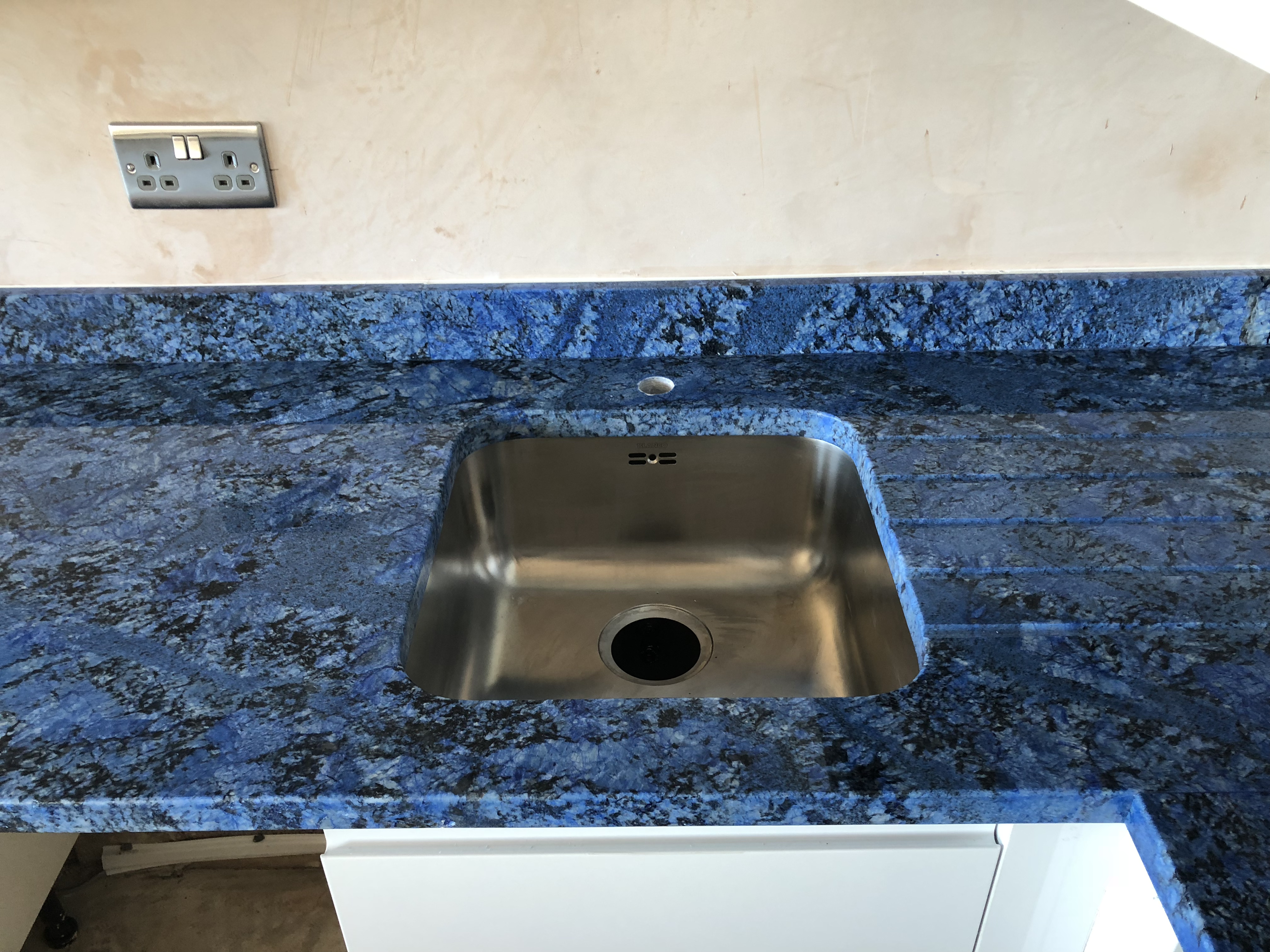 blue kitchen worktop